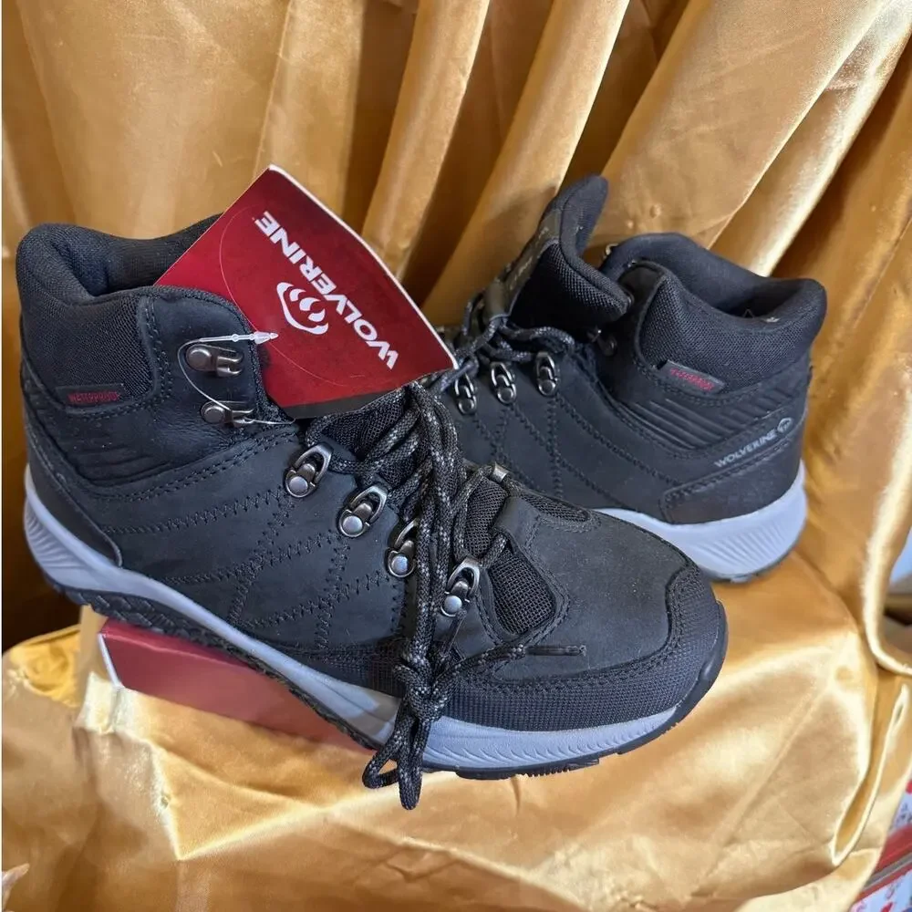 Wolverine Waterproof Hiker Boots Black Men’s 9 Ourdoor Gear